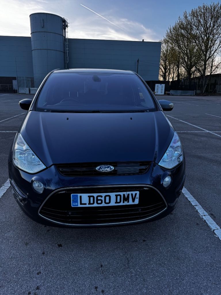 Ford S -max Spacious/practical and reliable 7 seater 