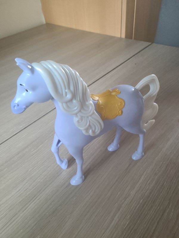 Disney Princess Cindarella's horse