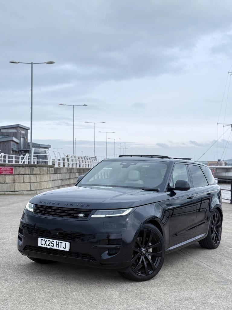 2025 (25) LAND ROVER RANGE ROVER SPORT 3.0 S 5DR Automatic