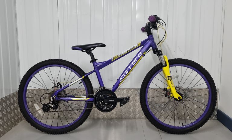 Carrera Luna 24 inch wheel junior bike £175, part exchange possible too 