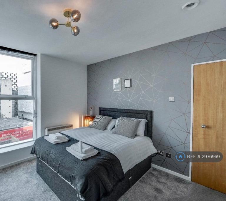 3 bedroom flat in Beetham Plaza, Liverpool, L2 (3 bed) (#2976969)