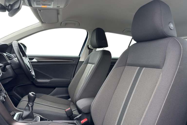 2019 Volkswagen T-Roc 1.6 TDI SE 5dr SUV Manual