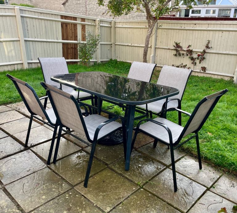 Outside Garden Table & Chairs + Umbrella Base