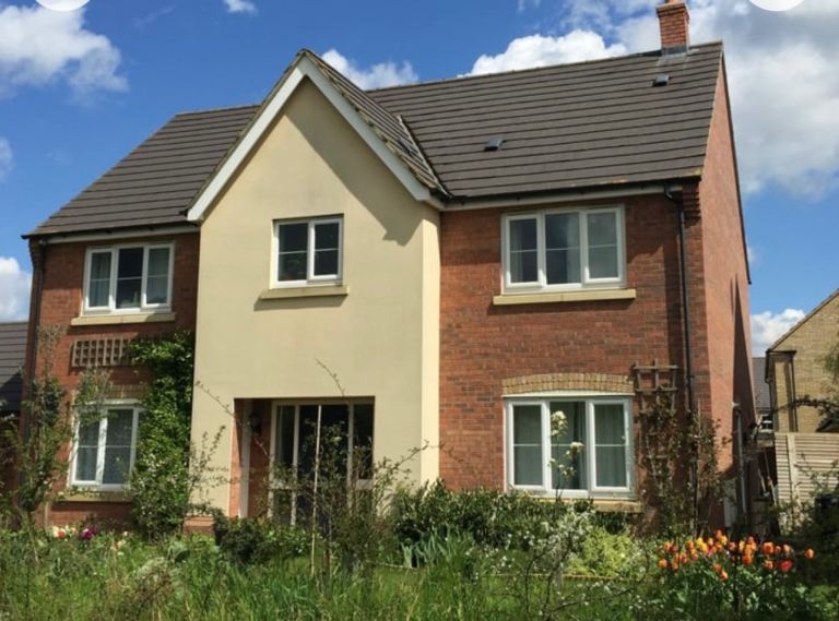 Double round £550 per person monthly at CB24 