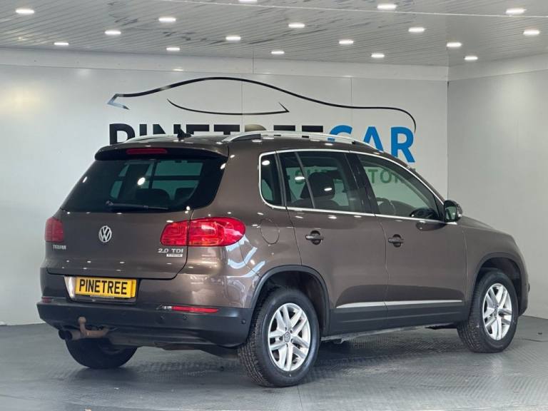2015 Volkswagen Tiguan 2.0 TDI BlueMotion Tech Match SUV 5dr Diesel Manual 2WD Euro 5 (s/s) (140 ...