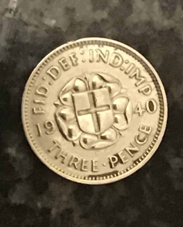 COLLECTABLE COMMEMORATIVE RARE COINS,50p, £2 FROM ONLY£3 to £20 each