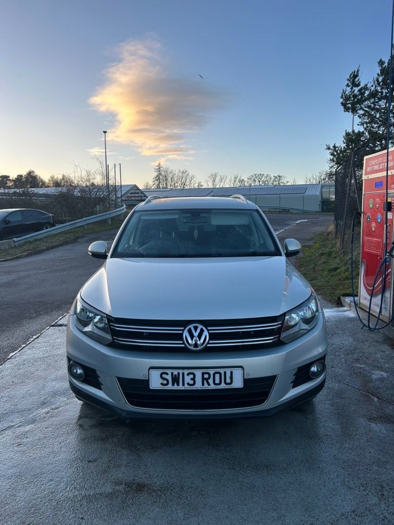 Volkswagen, TIGUAN, Estate, 2013, Manual, 1968 (cc), 5 doors