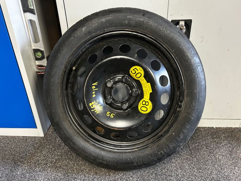 Volvo 18” space saver