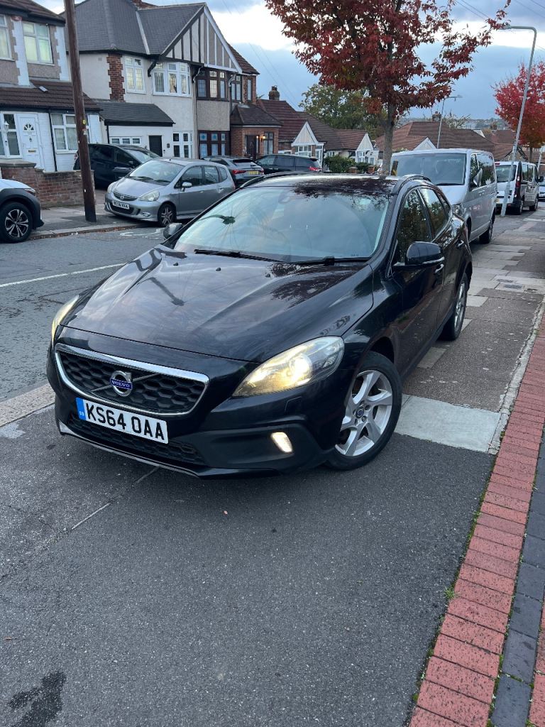 Volvo, V40, Hatchback, 2015, Manual, 1969 (cc), 5 doors