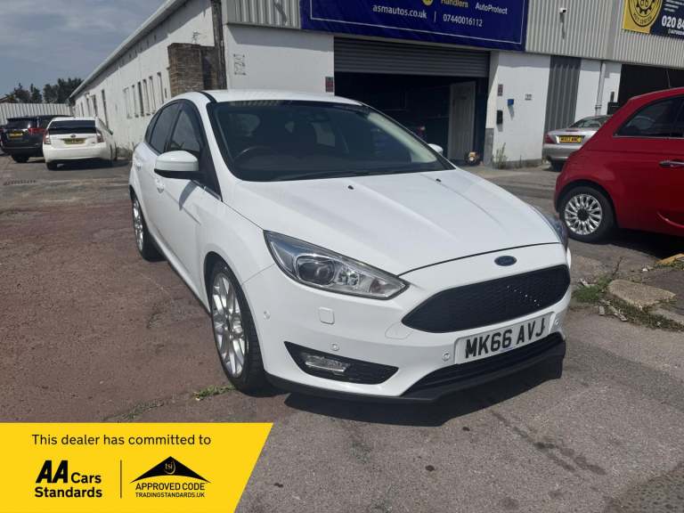 2016 Ford Focus 1.0T EcoBoost Titanium X Hatchback 5dr Petrol Manual Euro 6 (s/s) (125 ps) Hatchb...