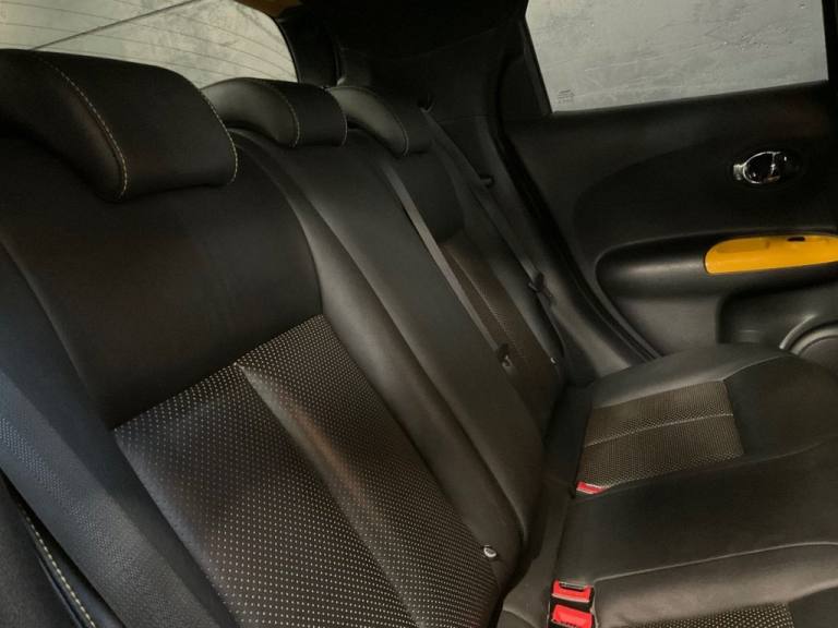 2016 Nissan Juke 1.5 dCi Tekna SUV 5dr Diesel Manual Euro 6 (s/s) (110 ps) HATCHBACK Diesel Manual