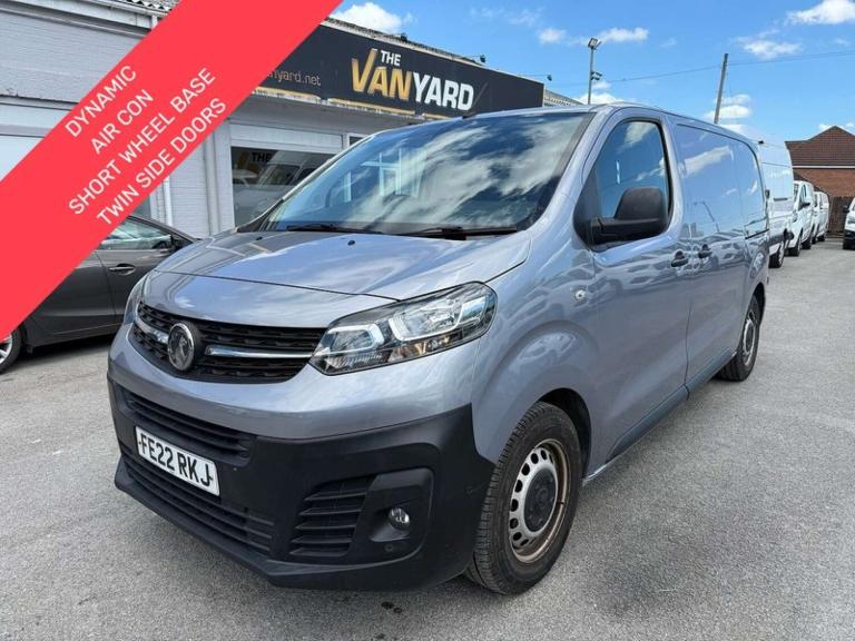 2022 Vauxhall Vivaro 1.5 Vivaro F2700 Dynamic S/S Panel Van Diesel Manual