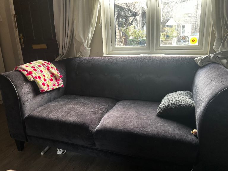 Comfortable black dfs  Sofa – Good Condition