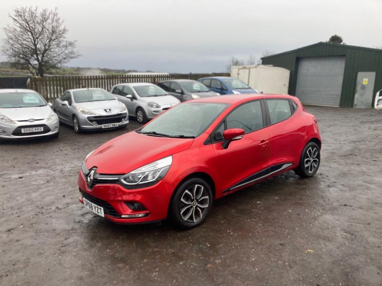 image for 2018 Renault Clio 0.9 TCE 75 Play 5dr HATCHBACK Petrol Manual