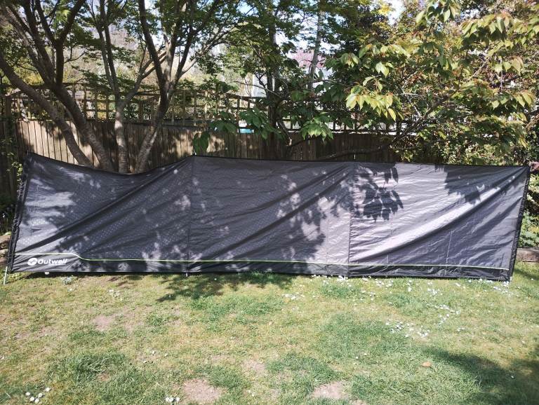 Outwell Windscreen or Windbreak 