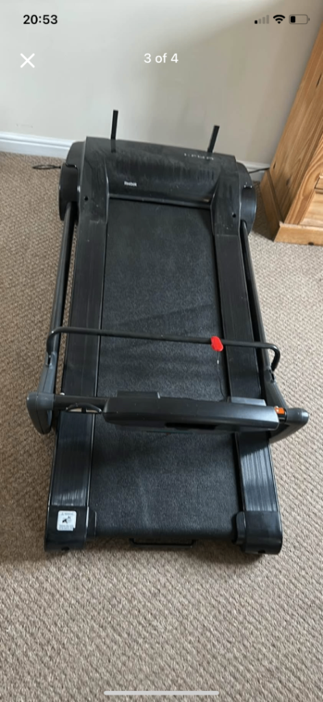 Reebok I run se treadmill 