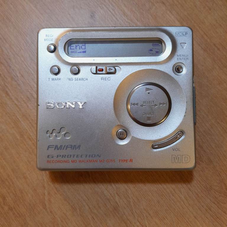 Sony MiniDisc Recorder MZ-G755 - Silver, Good Condition