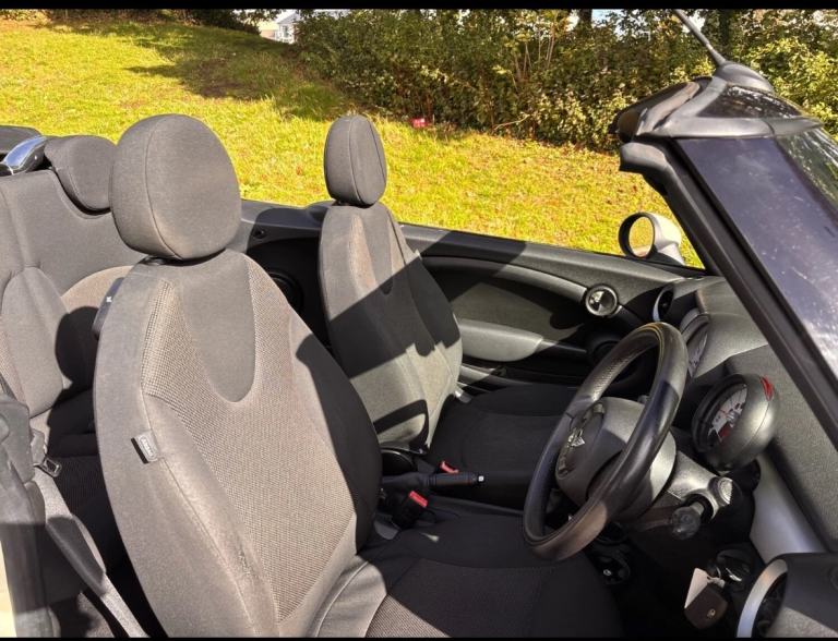 2013 MINI Convertible 1.6 Cooper 2dr Long MOT Full History CONVERTIBLE Petrol Manual