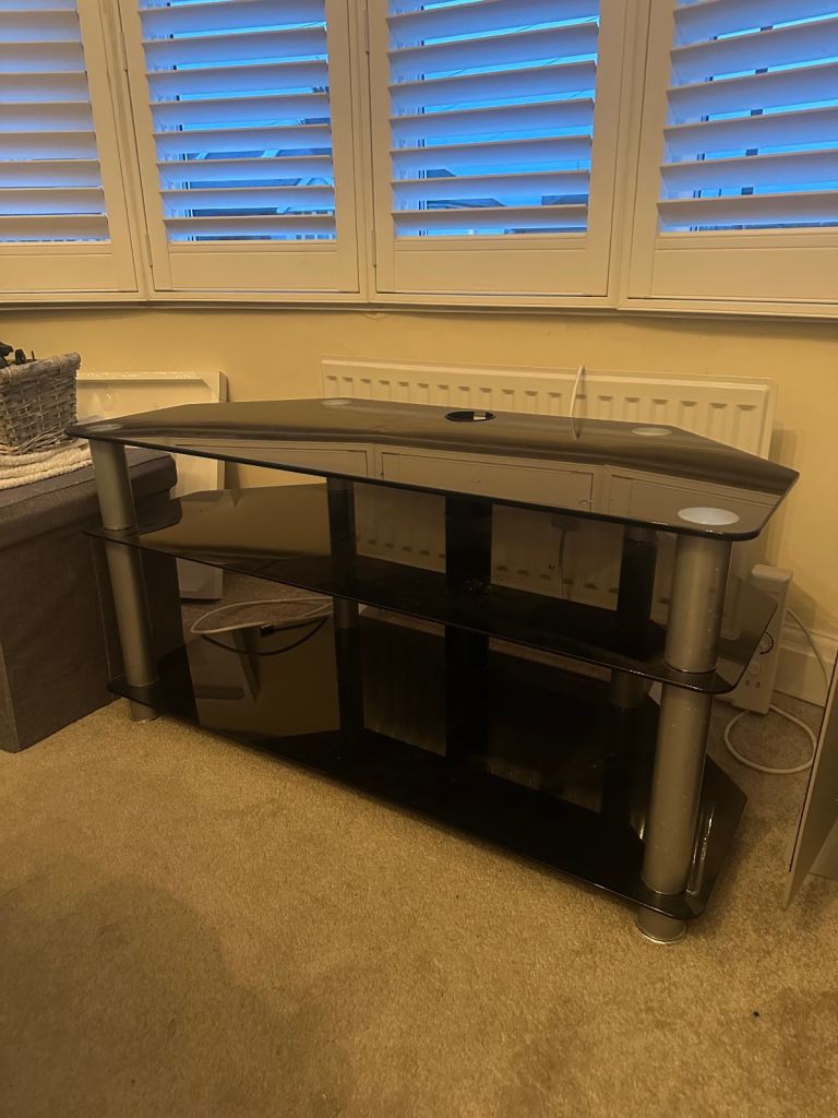 Glass TV Unit