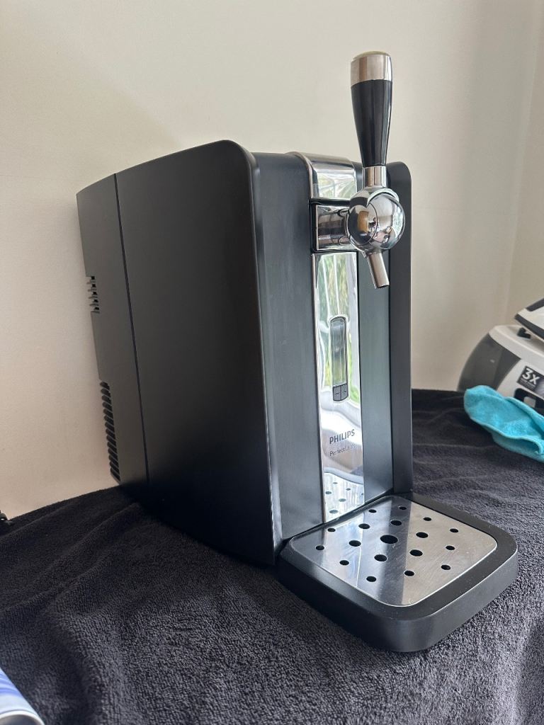 Philips PerfectDraft Beer Dispenser - Excellent condition As Good As New