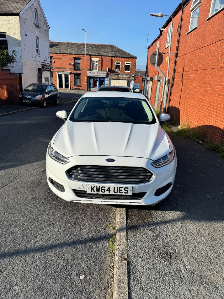 Ford, MONDEO, Hatchback, 2015, Manual, 1560 (cc), 5 doors