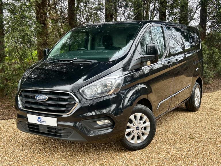 69(19) FORD TRANSIT CUSTOM Limited 280 SWB L1 2.0TDCi 130PS Eu6 FSH inc Wet Belt