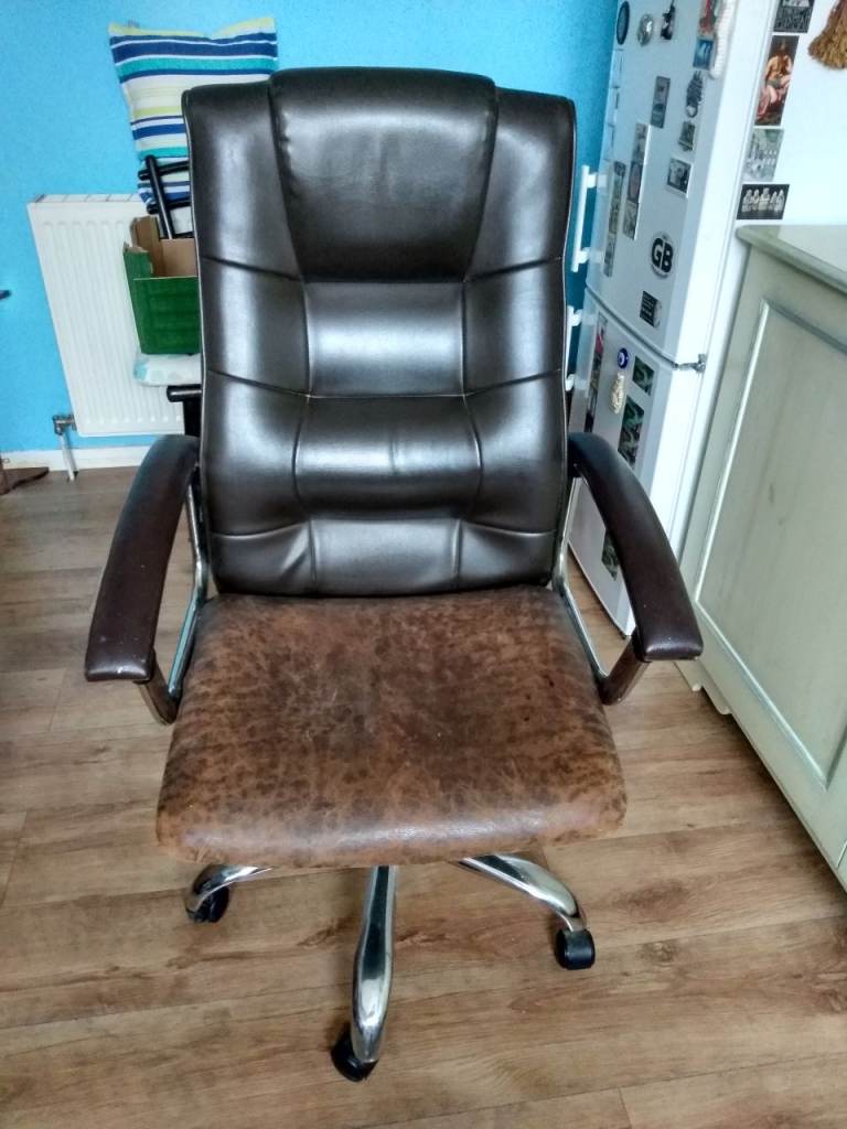 High Back Office Executive Chair in Brown Oracle