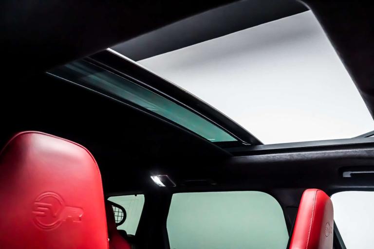 2020 Land Rover Range Rover Sport 5.0 V8 S/C 575 SVR 5dr Auto ESTATE PETROL Automatic