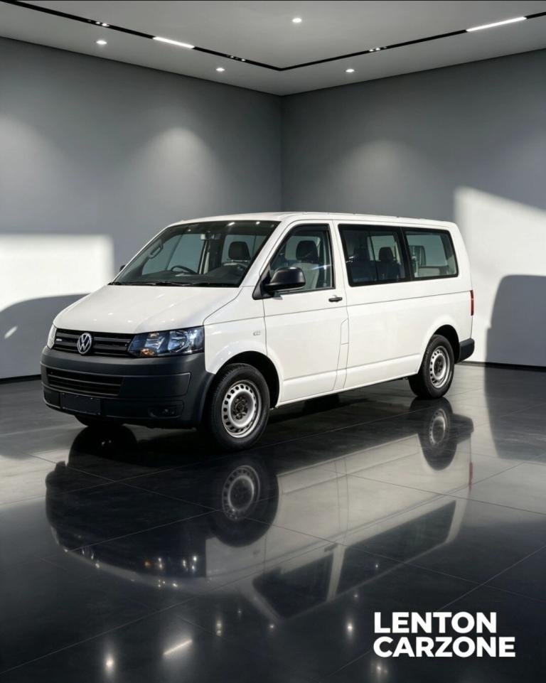 2012 Volkswagen Transporter 2.0 TDI 140PS SHUTTLE S  Minibus Diesel Manual