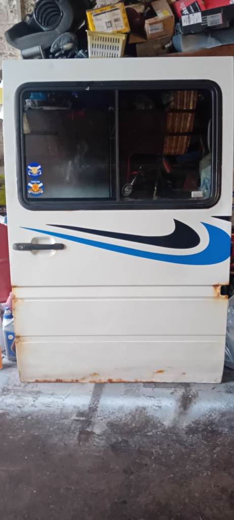 Vw lt35 sliding door