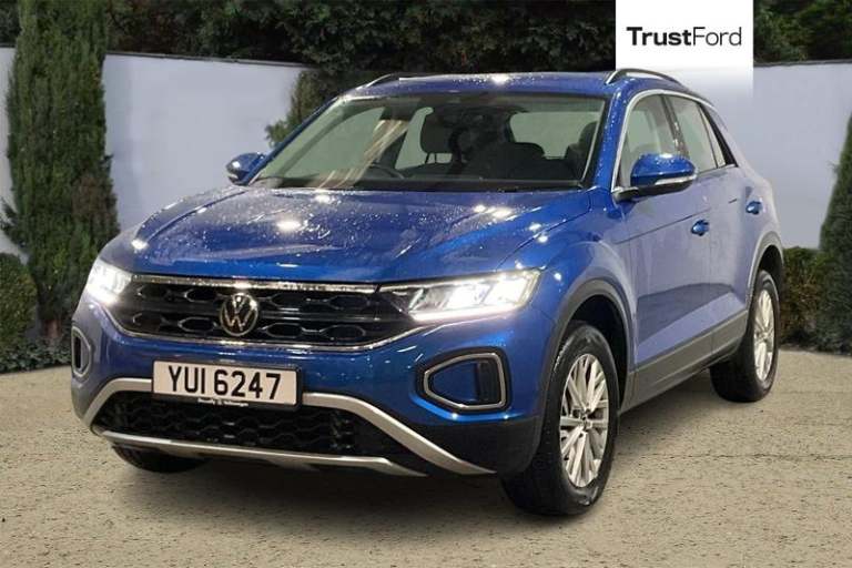 2022 Volkswagen T-Roc 1.5 TSI Life 5dr- Apple Car Play Manual Hatchback Petrol Manual
