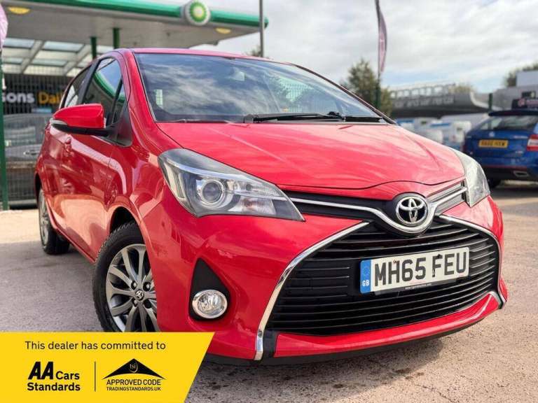 2016 Toyota Yaris 1.4 D-4D Icon Hatchback 5dr Diesel Manual Euro 6 (90 ps) HATCHBACK Diesel Manual