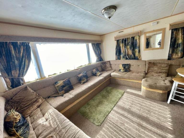 3 bedroom caravan for rent