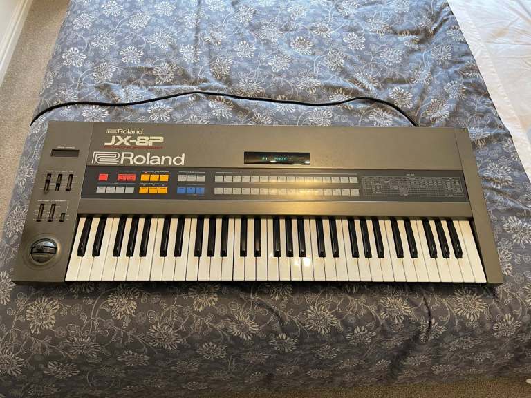 Roland JX-8P - Aftertouch Cleaned and Working