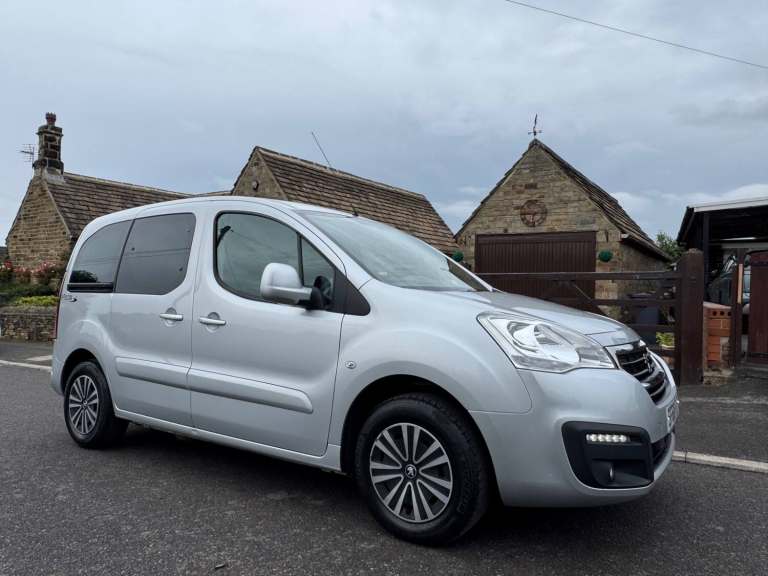 2019 Peugeot Partner Tepee 2019 PEUGEOT PARTNER TEPEE 1.6 BlueHDi 100 Active 5dr ETG AUTO EURO 6 ...