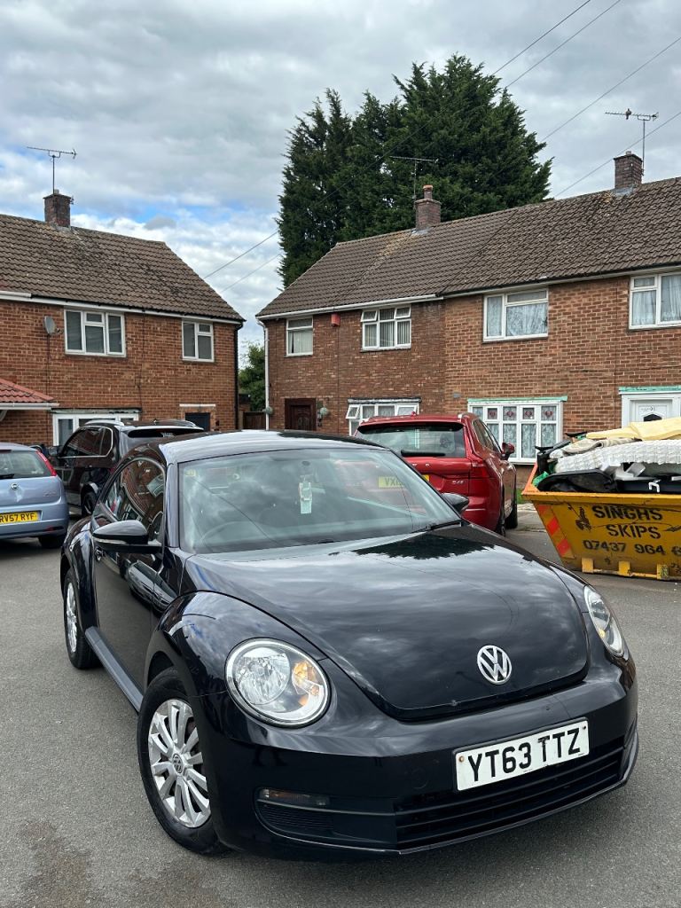Volkswagen, BEETLE, Hatchback, 2013, Manual, 1598 (cc), 3 doors