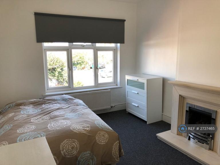 1 bedroom flat in Watford Road, Croxley Green, Rickmansworth, WD3 (1 bed) (#2737465)