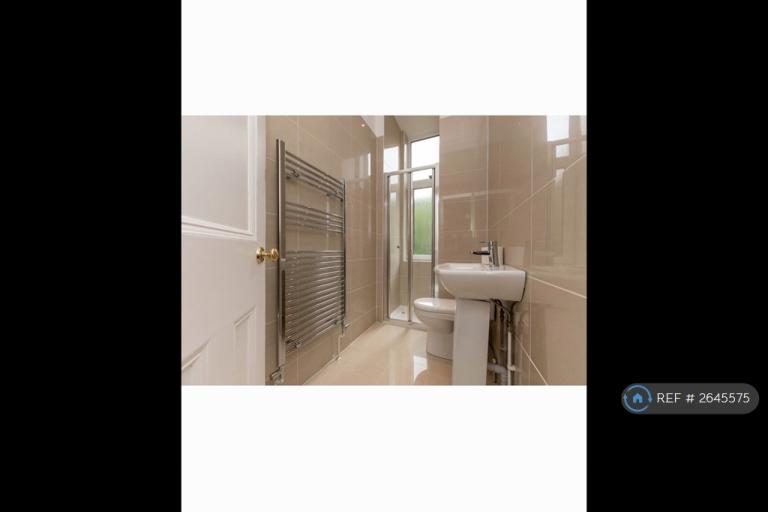 1 bedroom flat in Novar Drive, Glasgow, G12 (1 bed) (#2645575)