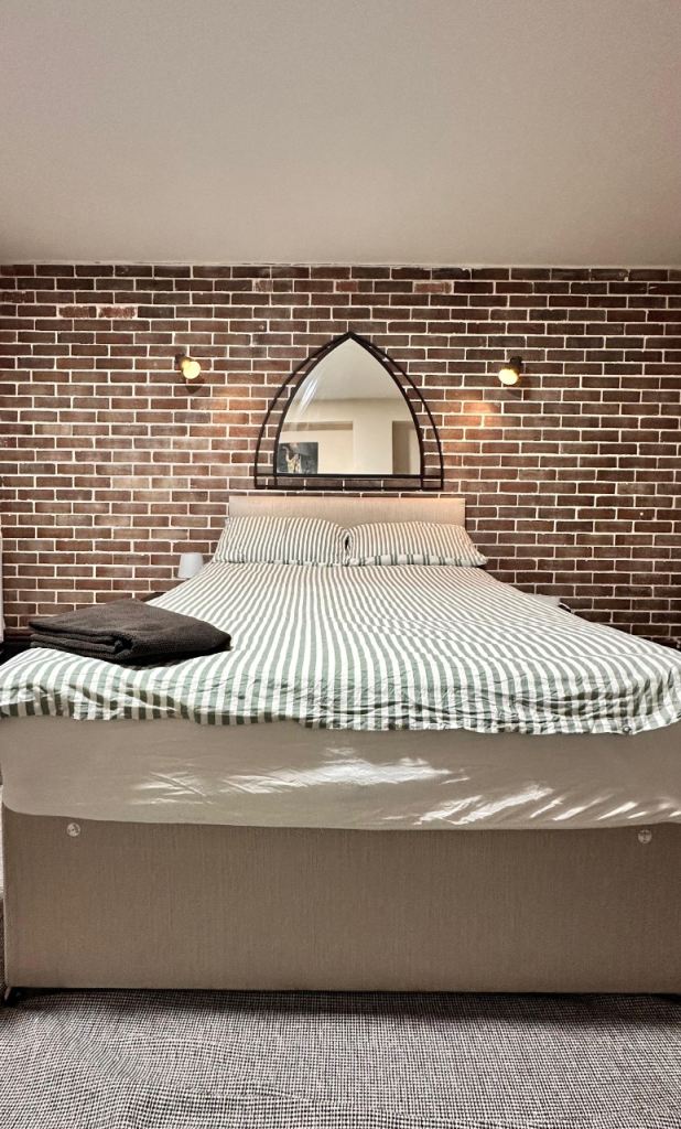 En suite bedroom in central Birmingham 