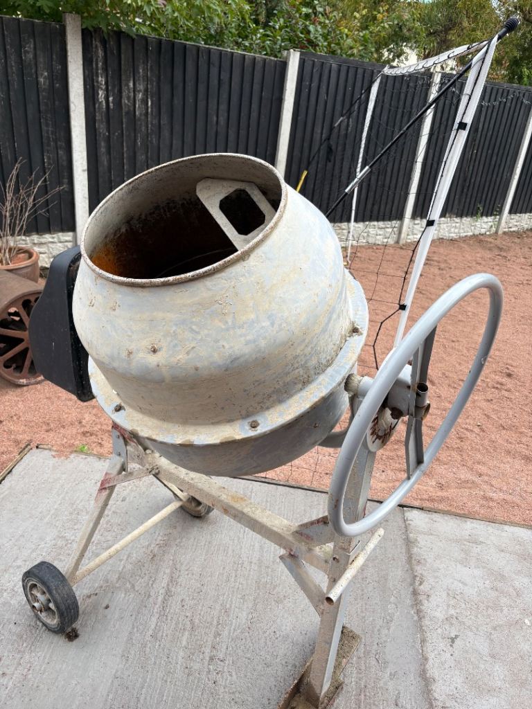 Cement mixer for sale 