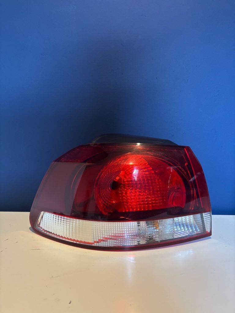 2008-2012 VW Golf Mk6 Rear Tail Light On Body Left Passenger Rear 5K0945095M