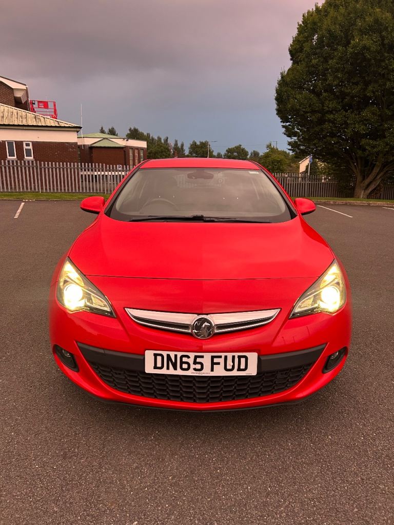 Vauxhall, GTC, Hatchback, 2016, Manual, 1364 (cc), 3 doors