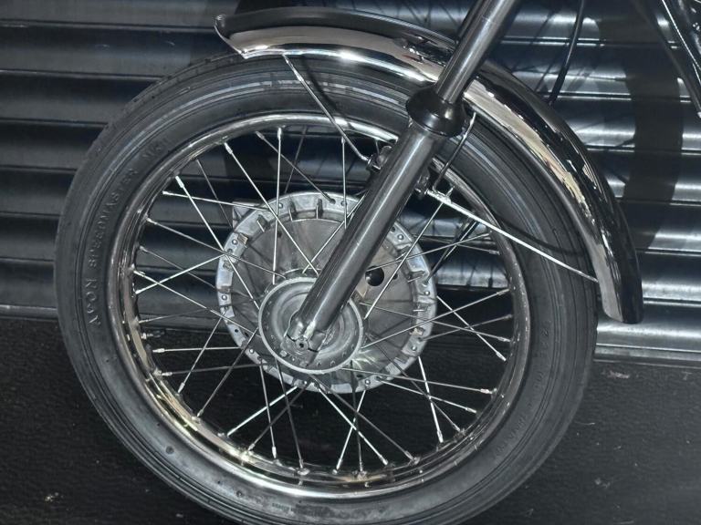 1972 TRIUMPH TRIDENT T150 V  Must See