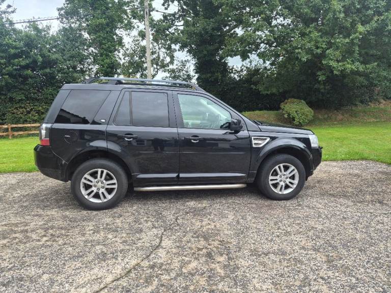 Land Rover, FREELANDER, Estate, 2014, Manual, 2179 (cc), 5 doors