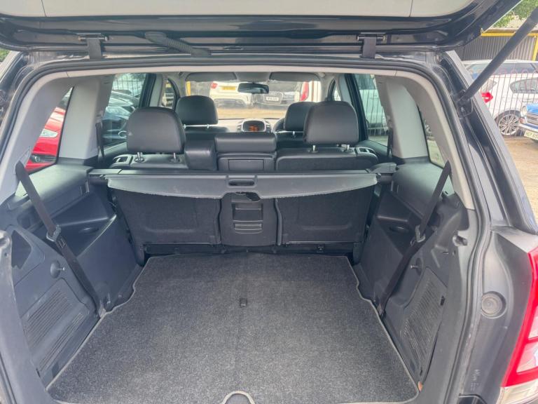 2009 Vauxhall Zafira 1.8i Elite 5dr MPV PETROL Manual