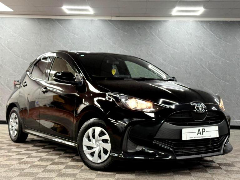 2025 Toyota Yaris 1.0 VVT-h Automatic Euro 6 (s/s) 5dr VERIFIED MILEAGE Hatchback Petrol Automatic