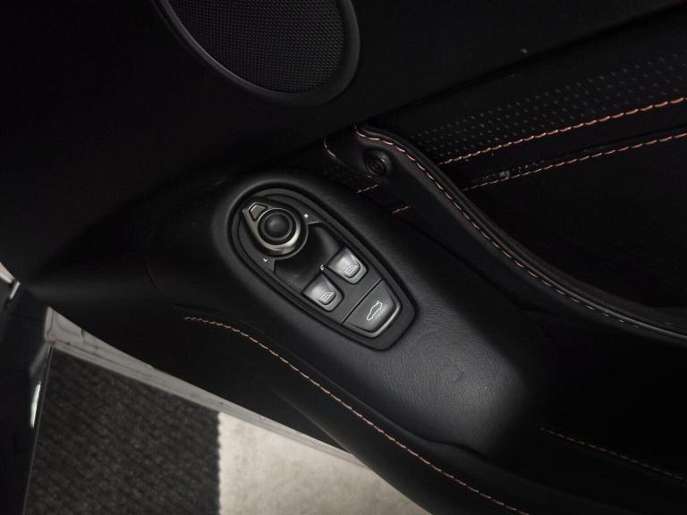 ASTON MARTIN VANTAGE 4.0 V8 Auto Euro 6 2dr 2020