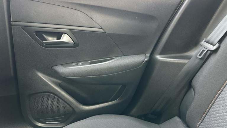 2025 Peugeot 208 1.2 PureTech Style Hatchback 5dr Petrol Manual Euro 6 (s/s) (100 ps) Manual Hatc...