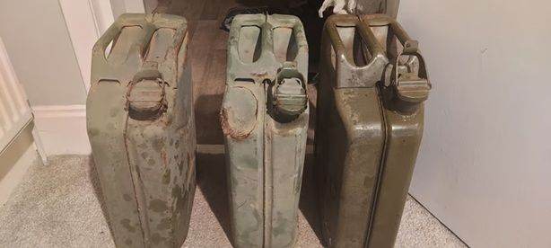 Jerry Cans. (3) (Petrol Cans)