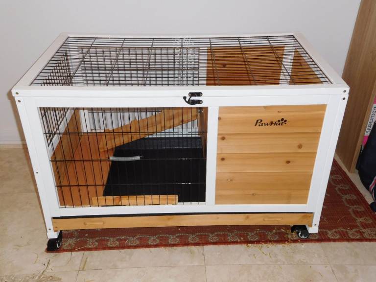 Pawhut Wooden Rabbit Hutch